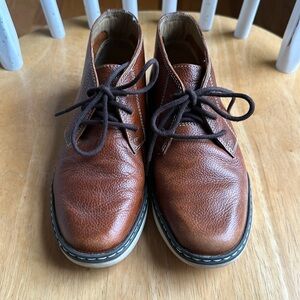 Pre-owned Boys Johnston & Murphy Dress Boots-Size 2.5M